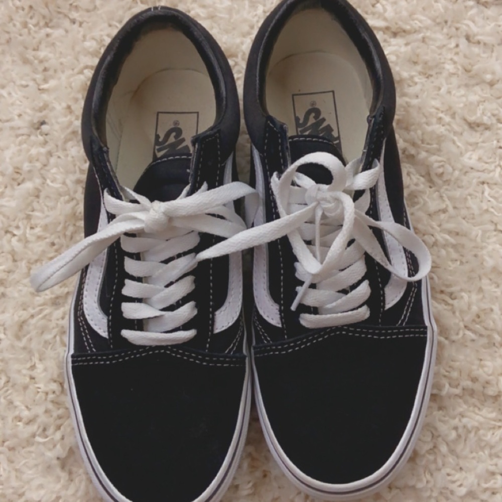 Never worn vans size 8
